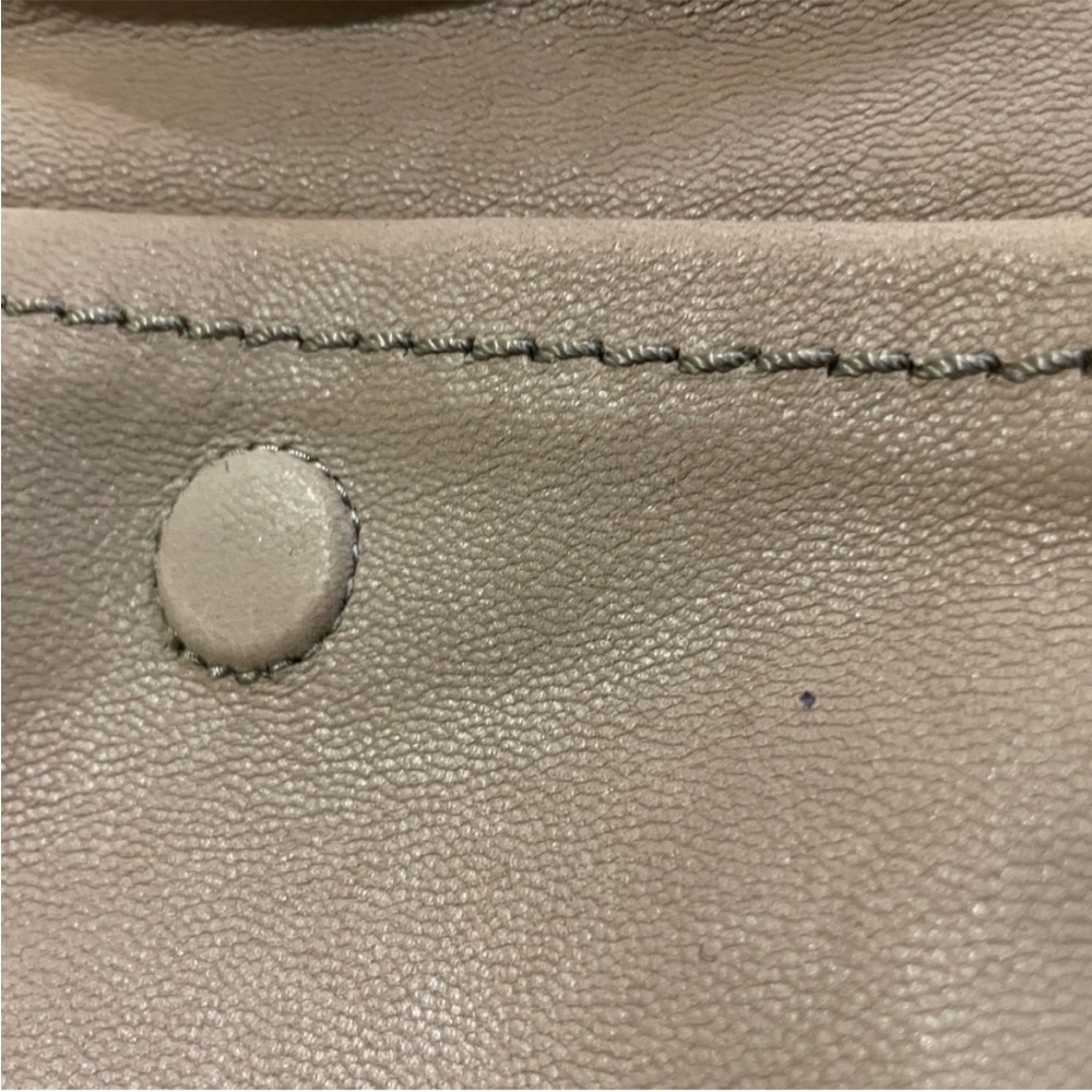 Lucky Brand Leather Crossbody Bag Taupe O Ring Tassel Boho Flap - Picture 12 of 13